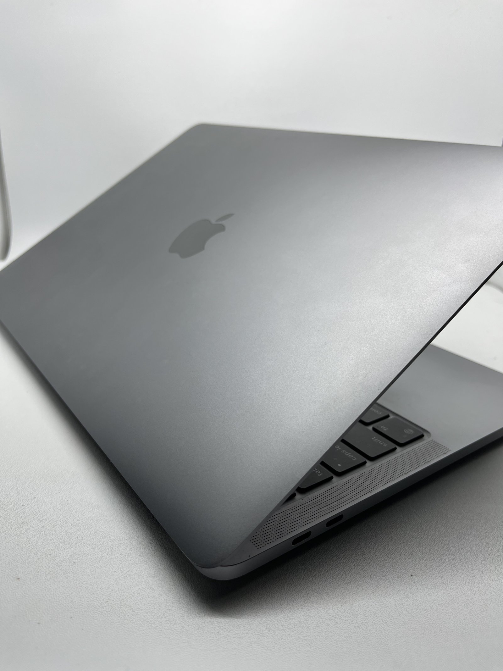 MacBook Pro M1 16/512GB