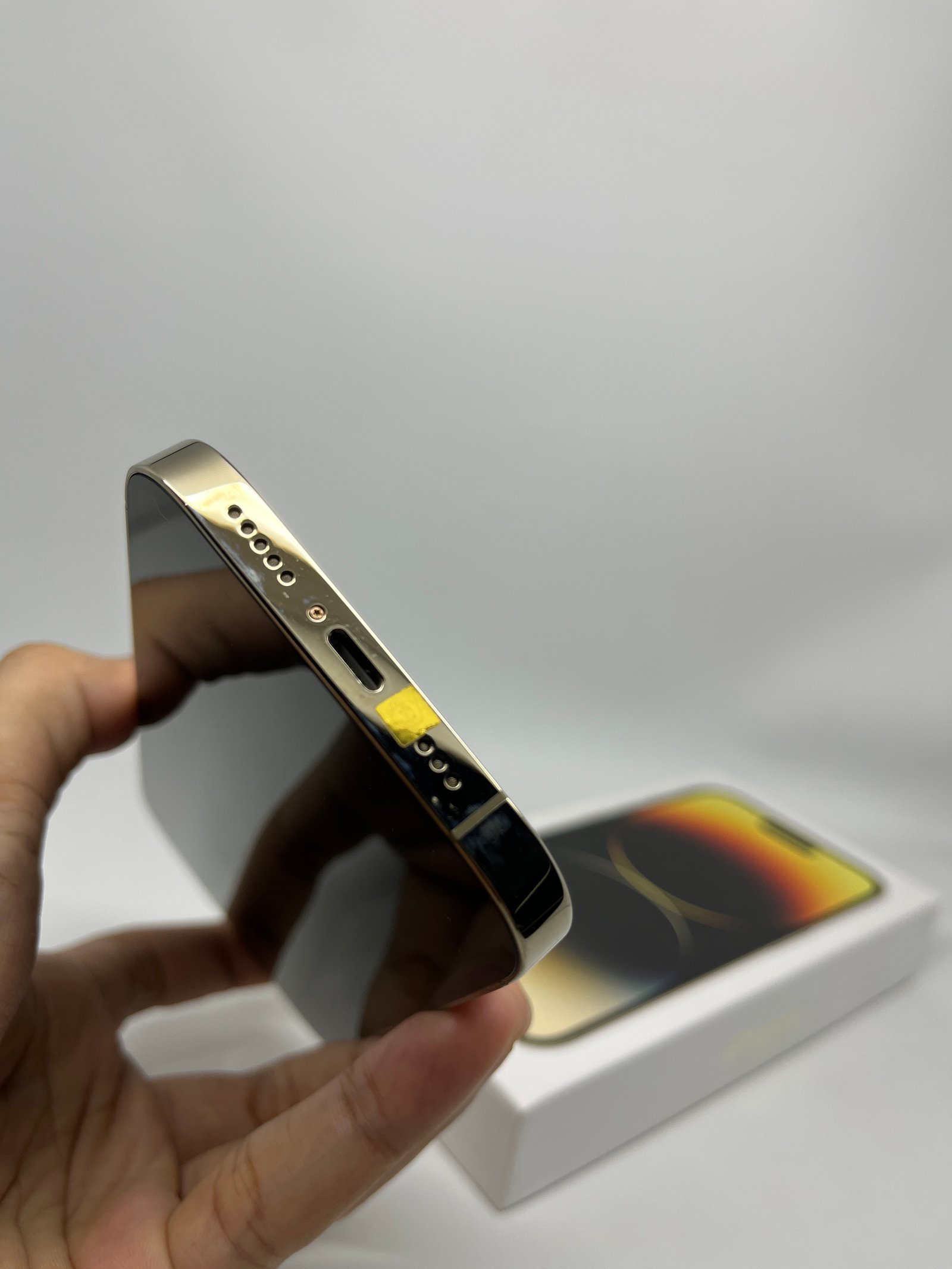 iPhone 14 Pro Beacukai