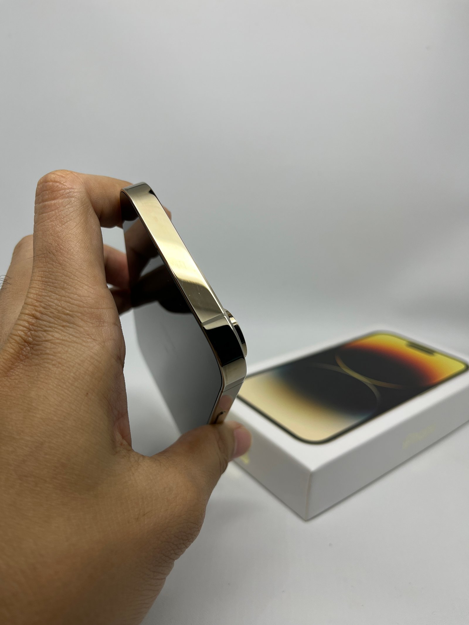 iPhone 14 Pro Beacukai